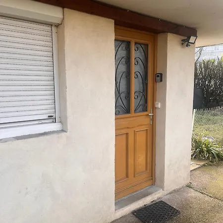 Apartmán Escale Bourg-en-Bresse